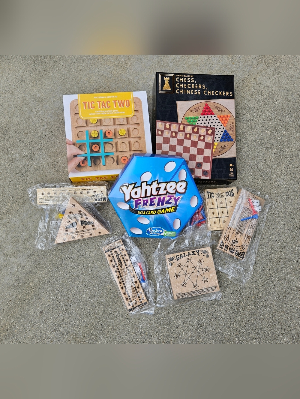 LOT OF LIKE NEW GAMES FOR FAMILY FUN NIGHT CHESS, YAHTZEE FRENZY, AND MORE